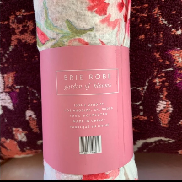 Show Me Your MuMu Robe - Picture 4 of 5